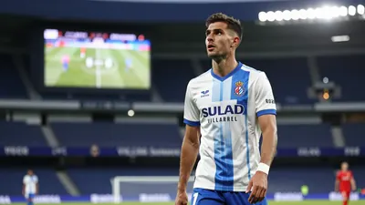 RCD Espanyol suffers a loss against Villarreal in La Liga, adding points to the distance with the title
