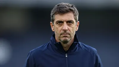 El técnico gallego alcanza un hito personal al dirigir su centésimo encuentro al frente del Espanyol, un club que ha...