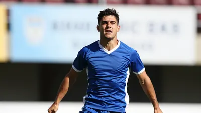 El RCD Espanyol empató con el Sevilla FC en el RCDE Stadium en un partido marcado por la polémica arbitral y la anulación...