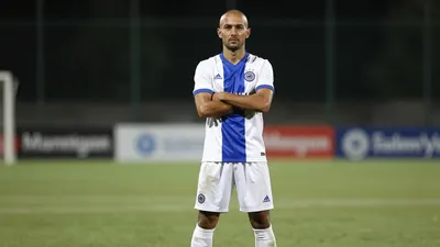 RCD Espanyol's midfielder Edu Expósito repeats as the team's 'beacon' in the new season, aiming to replicate last year's...
